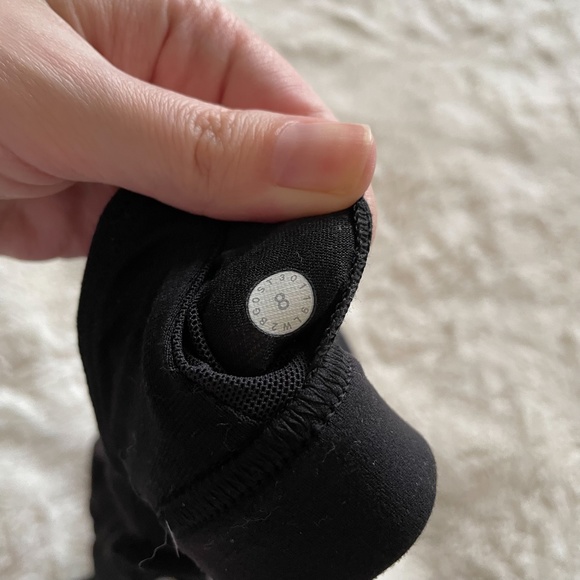 Lululemon Flow Freely Bra in Black - Picture 6 of 6